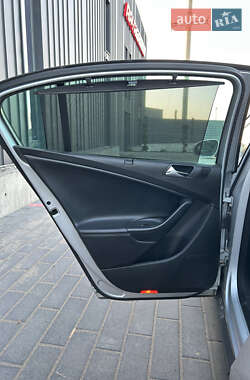 Седан Volkswagen Passat 2008 в 
