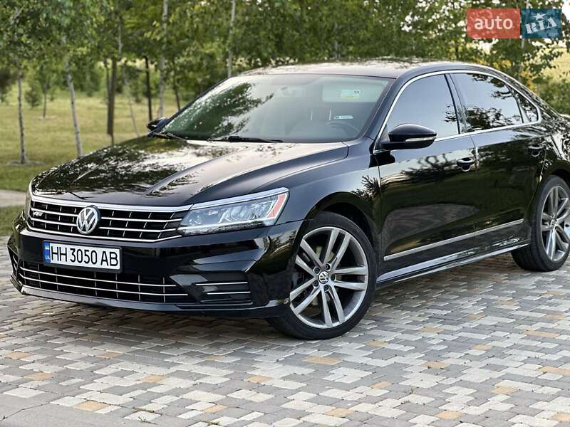 Седан Volkswagen Passat 2016 в Беляевке