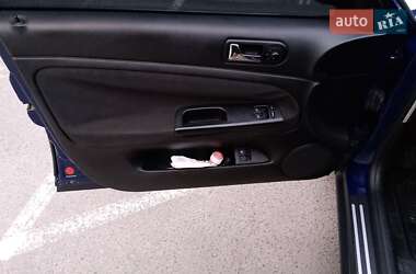 Універсал Volkswagen Passat 2002 в 