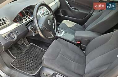 Універсал Volkswagen Passat 2008 в 