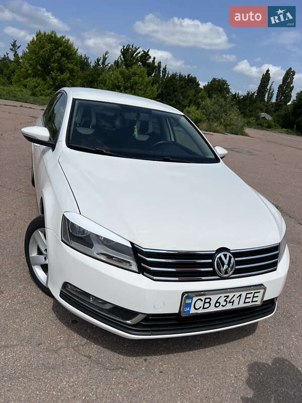 Седан Volkswagen Passat 2012 в Прилуках