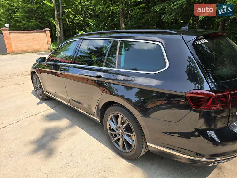 Универсал Volkswagen Passat 2020 в Львове