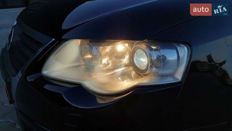 Универсал Volkswagen Passat 2010 в Одессе