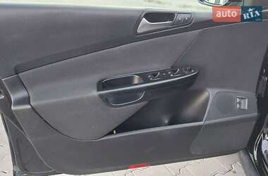 Универсал Volkswagen Passat 2010 в 