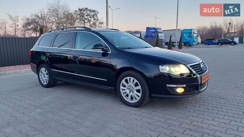 Универсал Volkswagen Passat 2010 в Одессе