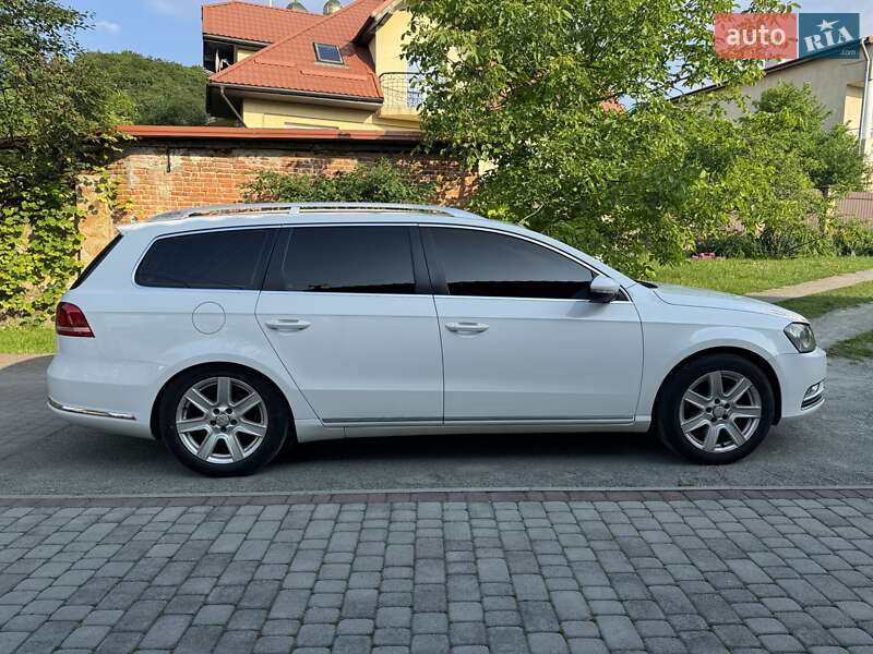 Универсал Volkswagen Passat 2012 в Львове