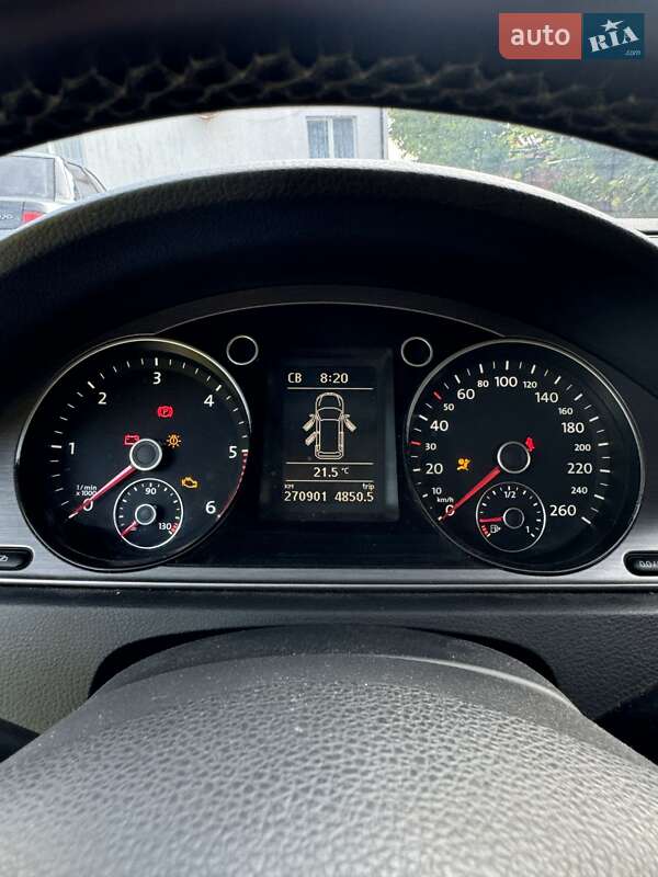 Универсал Volkswagen Passat 2012 в Львове