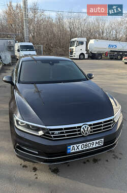 Седан Volkswagen Passat 2018 в Полтаві