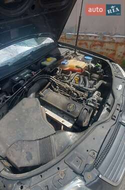 Универсал Volkswagen Passat 2003 в 
