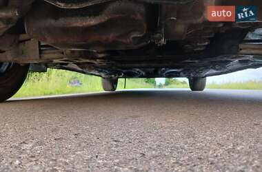 Универсал Volkswagen Passat 1993 в 