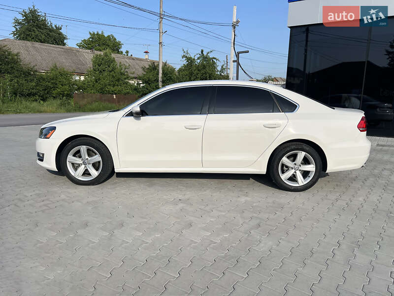 Седан Volkswagen Passat 2013 в Вінниці