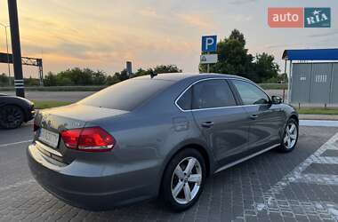 Седан Volkswagen Passat 2014 в 