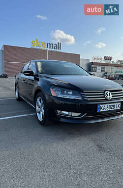 Седан Volkswagen Passat 2012 в Киеве
