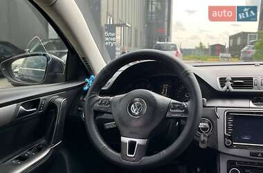 Универсал Volkswagen Passat 2011 в 