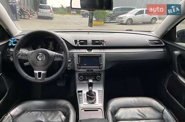 Универсал Volkswagen Passat 2011 в 