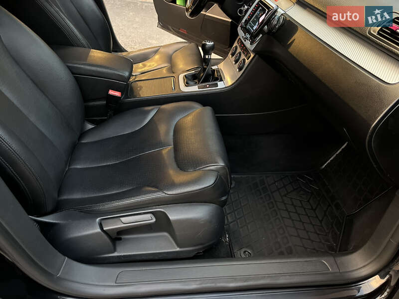 Седан Volkswagen Passat 2006 в Ярмолинцях