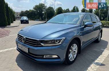 Универсал Volkswagen Passat 2016 в Житомире
