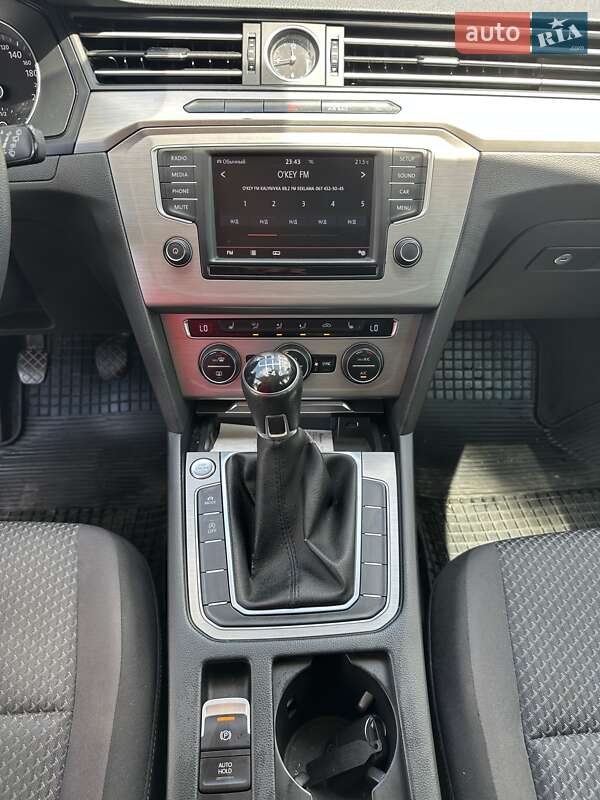 Універсал Volkswagen Passat 2015 в Вінниці фото 21 Універсал Volkswagen Passat 2015 в Вінниці