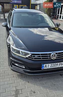 Універсал Volkswagen Passat 2017 в Василькові