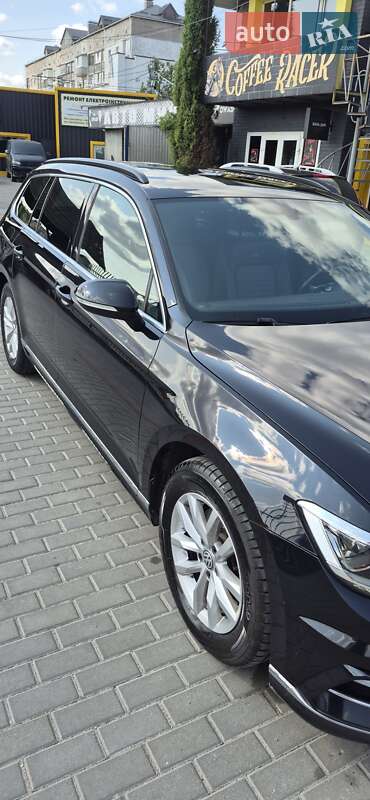 Универсал Volkswagen Passat 2017 в Василькове