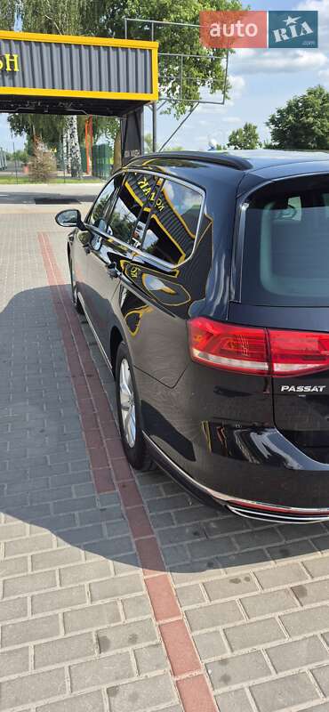 Универсал Volkswagen Passat 2017 в Василькове