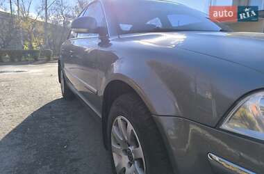 Седан Volkswagen Passat 2004 в 