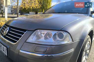 Седан Volkswagen Passat 2004 в 