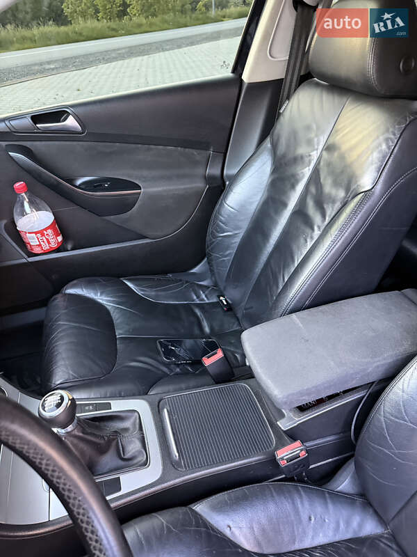 Универсал Volkswagen Passat 2010 в Монастыриске