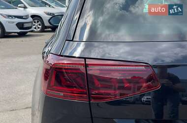 Универсал Volkswagen Passat 2019 в 