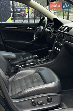 Седан Volkswagen Passat 2014 в 