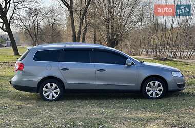 Универсал Volkswagen Passat 2009 в 