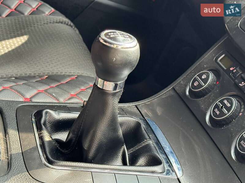 Универсал Volkswagen Passat 2006 в Ахтырке