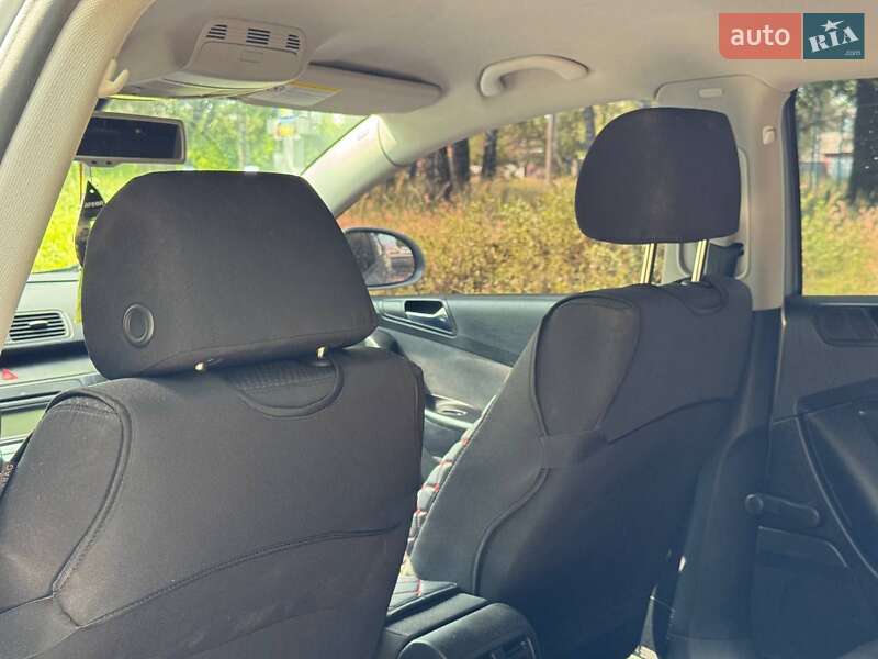 Универсал Volkswagen Passat 2006 в Ахтырке