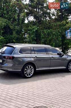 Універсал Volkswagen Passat 2015 в Тернополі