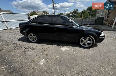 Седан Volkswagen Passat 2004 в Вінниці