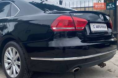 Седан Volkswagen Passat 2012 в 