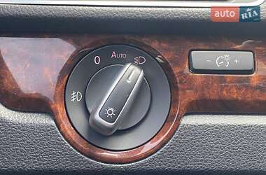 Седан Volkswagen Passat 2012 в 