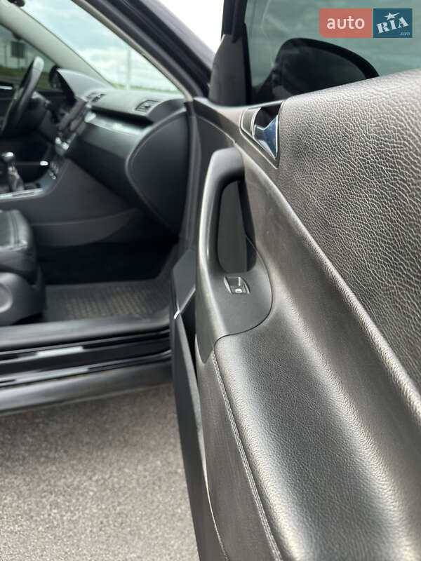 Універсал Volkswagen Passat 2007 в Дубні