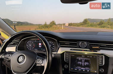 Седан Volkswagen Passat 2017 в 