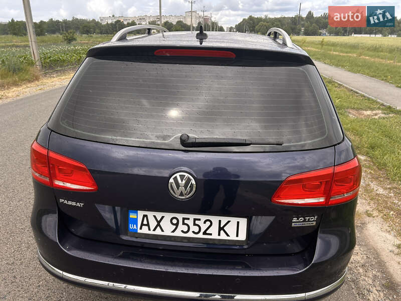 Универсал Volkswagen Passat 2012 в Харькове