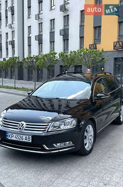 Универсал Volkswagen Passat 2012 в Запорожье