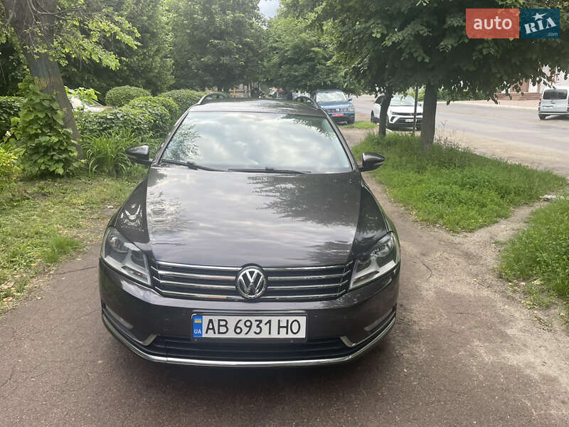 Универсал Volkswagen Passat 2011 в Казатине