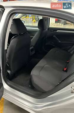Седан Volkswagen Passat 2015 в 