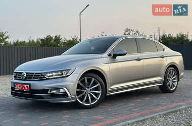 Седан Volkswagen Passat 2019 в Берегово