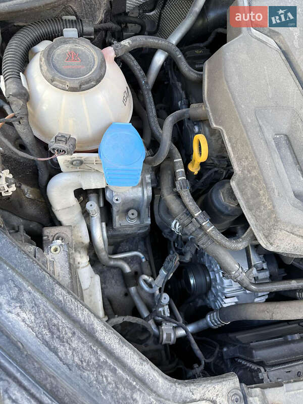 Седан Volkswagen Passat 2020 в Тернополі