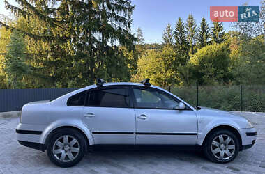 Седан Volkswagen Passat 2001 в 