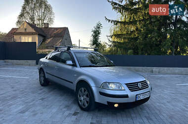 Седан Volkswagen Passat 2001 в 