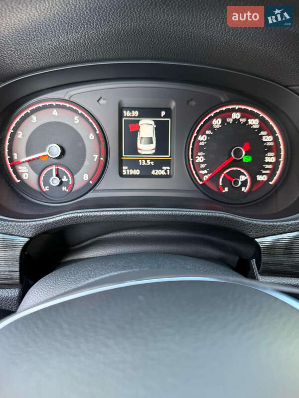 Седан Volkswagen Passat 2020 в Тернополі