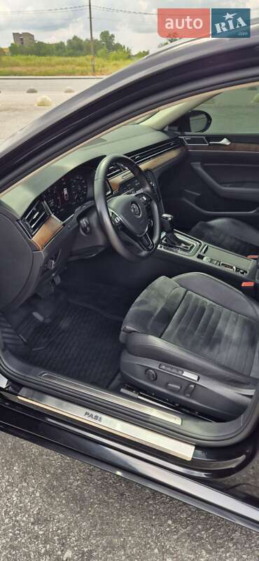 Седан Volkswagen Passat 2018 в Запоріжжі