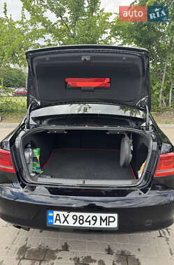 Седан Volkswagen Passat 2013 в 